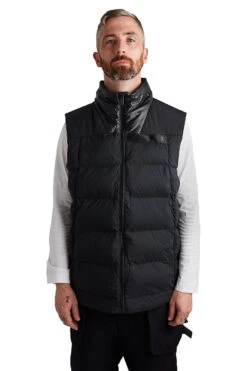 On Mens Challenger Vest 'Black'