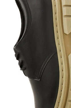 Dr. Martens Dr Martens Rikard 3i 'Black/Lucido' -Rooted Store BUY 30772001 ROOTED NASHVILLE 4